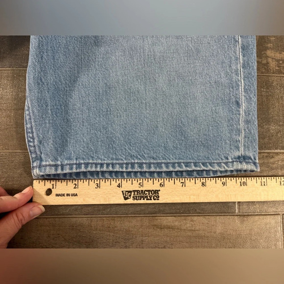 NEW Snacks by Mother High Waisted Twizzy Knee Shorts - Picture 7 of 11